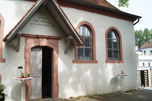 Eingang zur Synagoge Weisenau © Landeshauptstadt Mainz