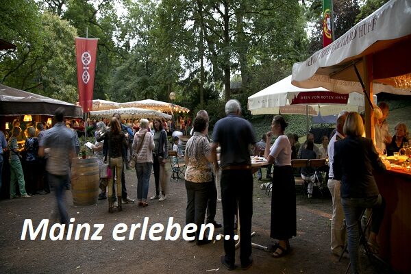Ein Blick auf den Weinmarkt. © Landeshauptstadt Mainz